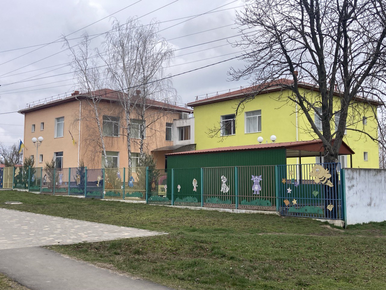 Дитсадок-ясла № 17  "Світлячок" .